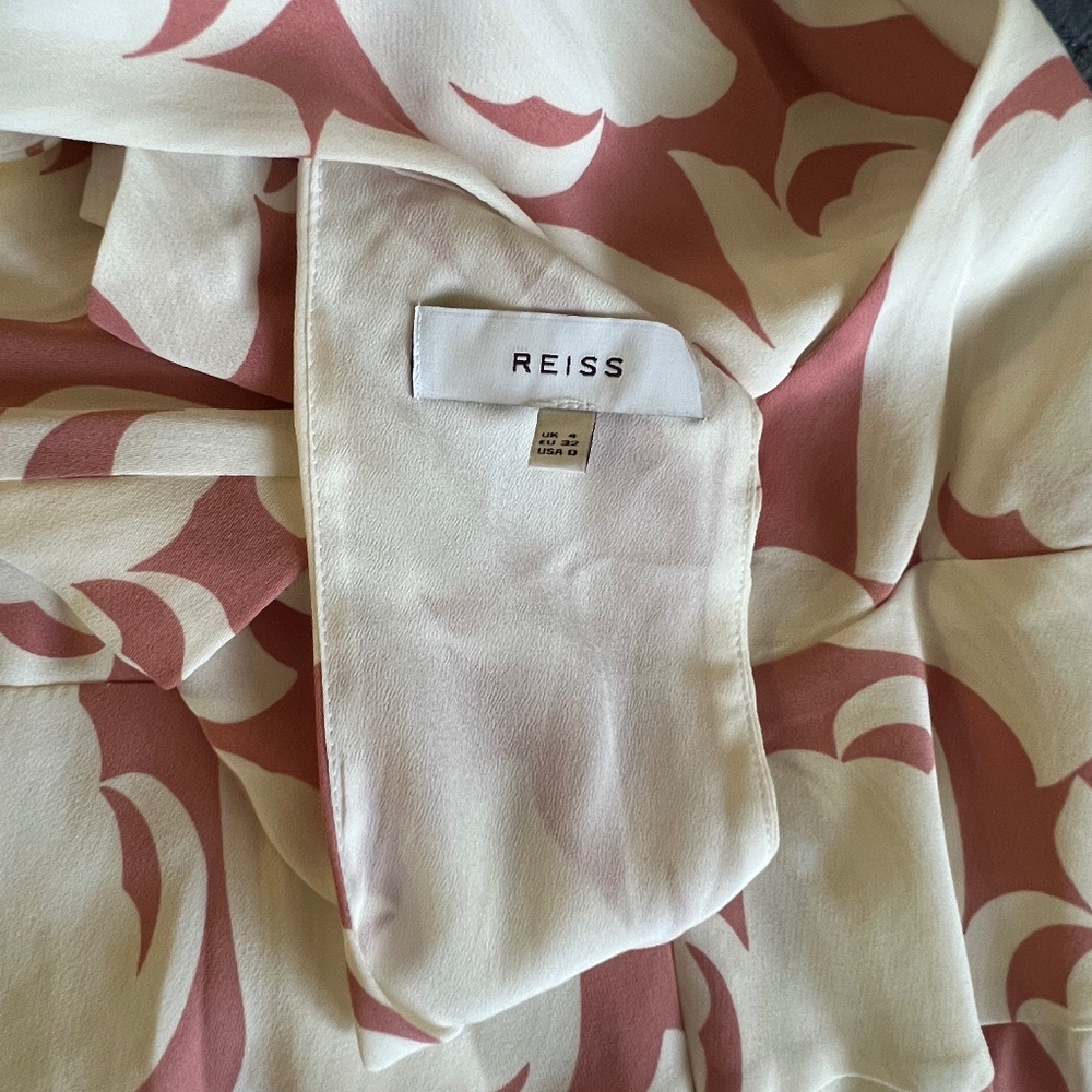 NWOT Elegant Floral Printed MIDI Dress in Beige Pink & Ivory - Picture 3 of 5